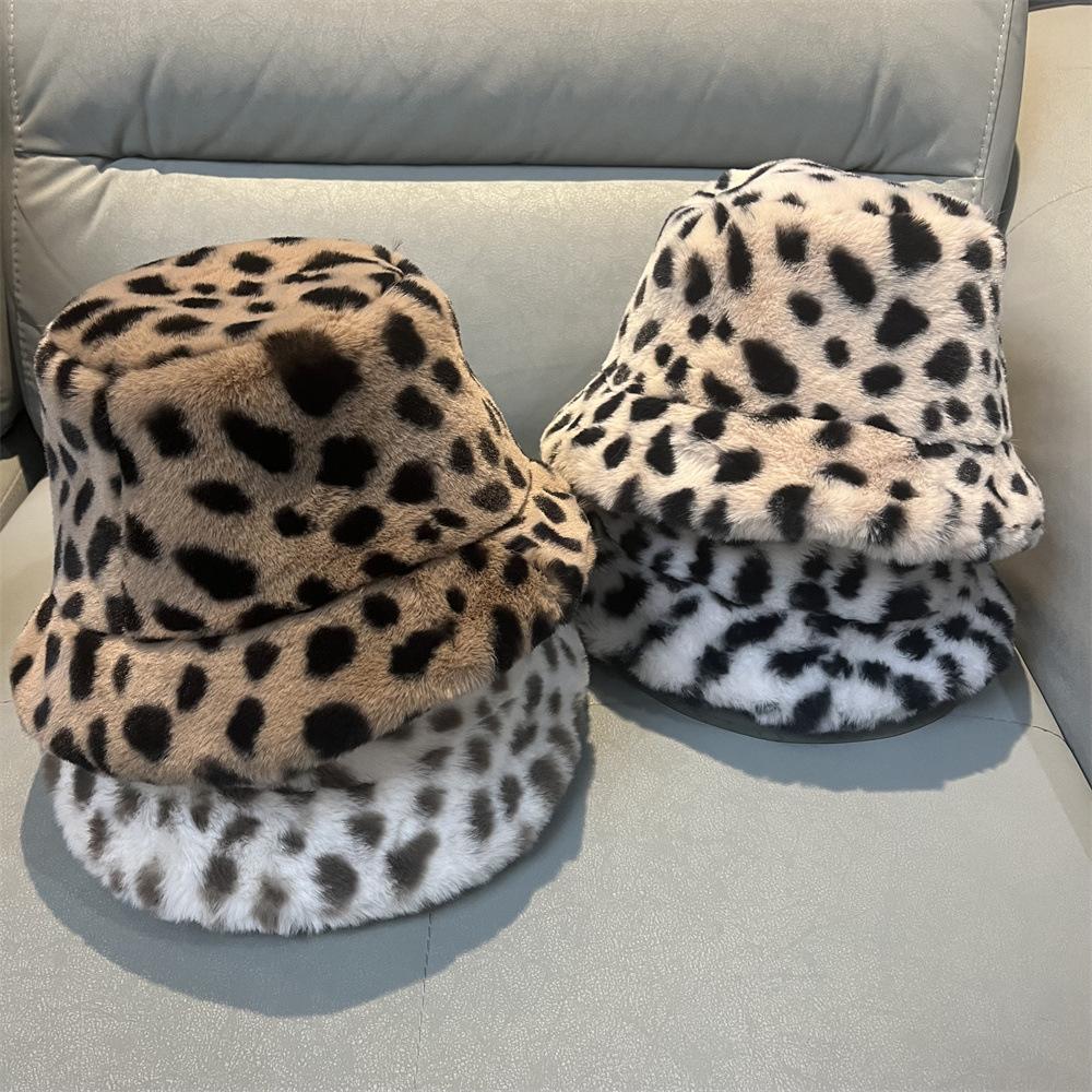Winter New Warm Plush Fisherman's Hat Children's Fashionable Versatile Foldable Basin Hat Leopard Print Shows the Face Bucket Hat Tide