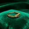 Yintai Fei Green Zircon Gold Ring - Elegant Retro Carved Light Luxury Jewelry Gift