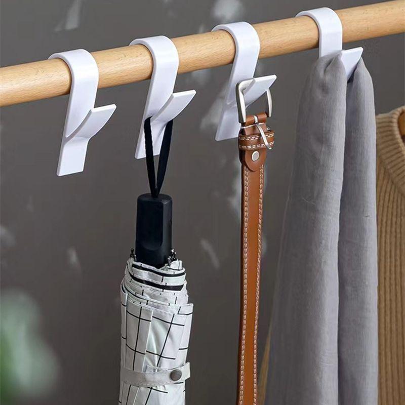 1pc Space-Saving White Plastic Hanger for Heated Towel Radiator Rail - Durable Bath Hook Holder for Towels, Scarves & More, Easy Install, Drying Racks