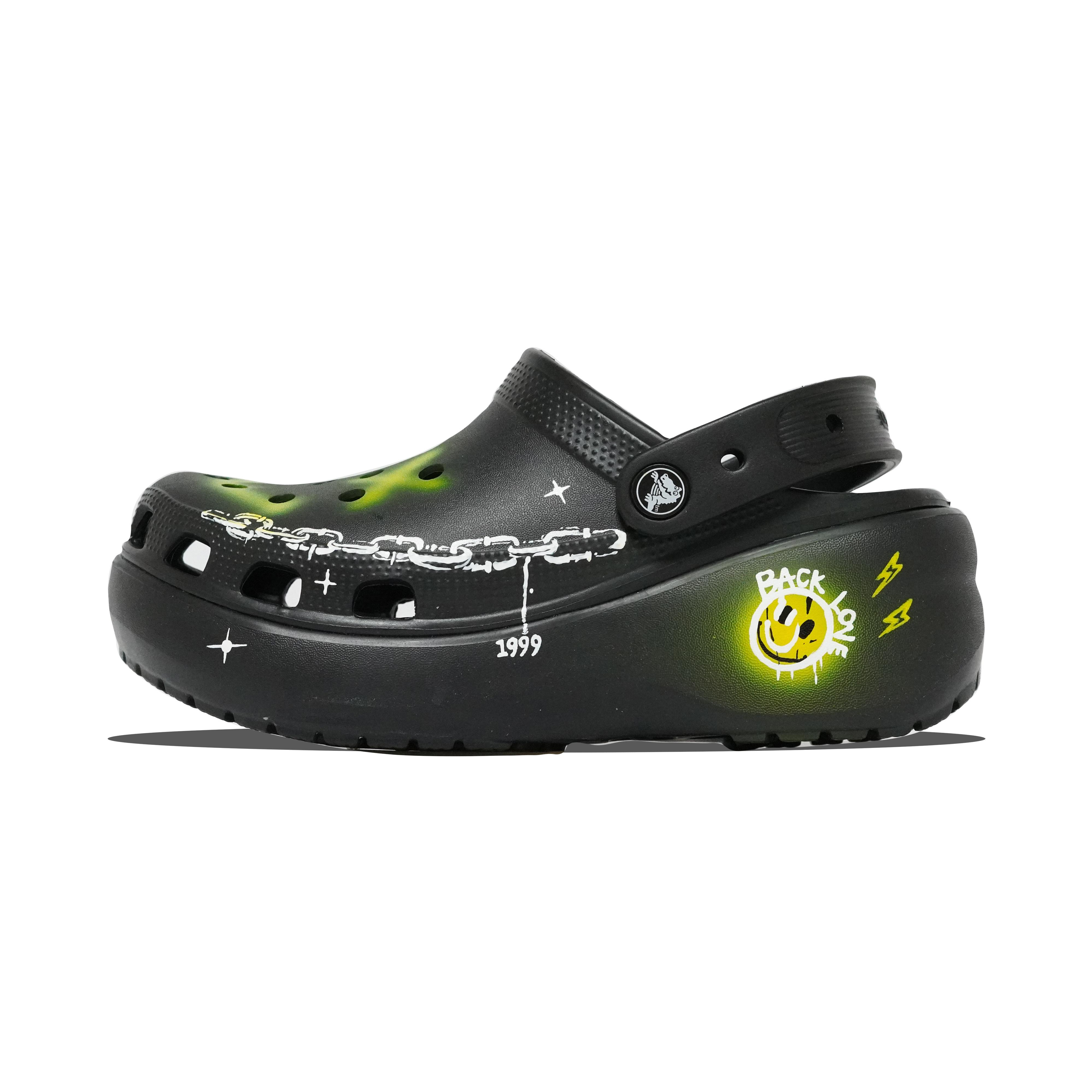 

Crocs Classic Platform Clog Graffiti 1999 EVA Trend Personality Versatile Hole Shoes Unisex Same Green and Yellow 37-38