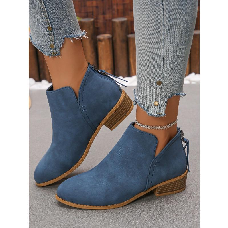 Plus Size Women's Boots Solid Color Slimming Pointed Toe Back Zipper Casual Chunky Sole Thick Heel Boots
