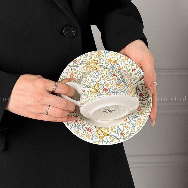 Jinyun Retro Coffee Cup Gift Box Ceramic Gift Cup Souvenir Light Luxury Flowers High end Cup Saucer Gift