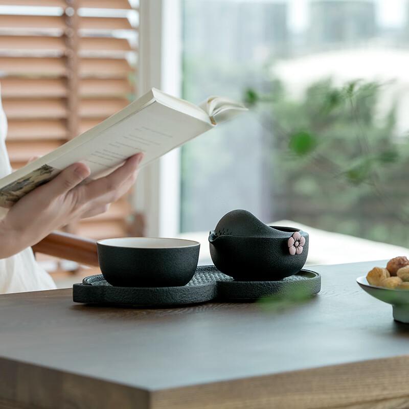 Edenus Portable Ceramic Tea Set for One with Plum Blossom Design