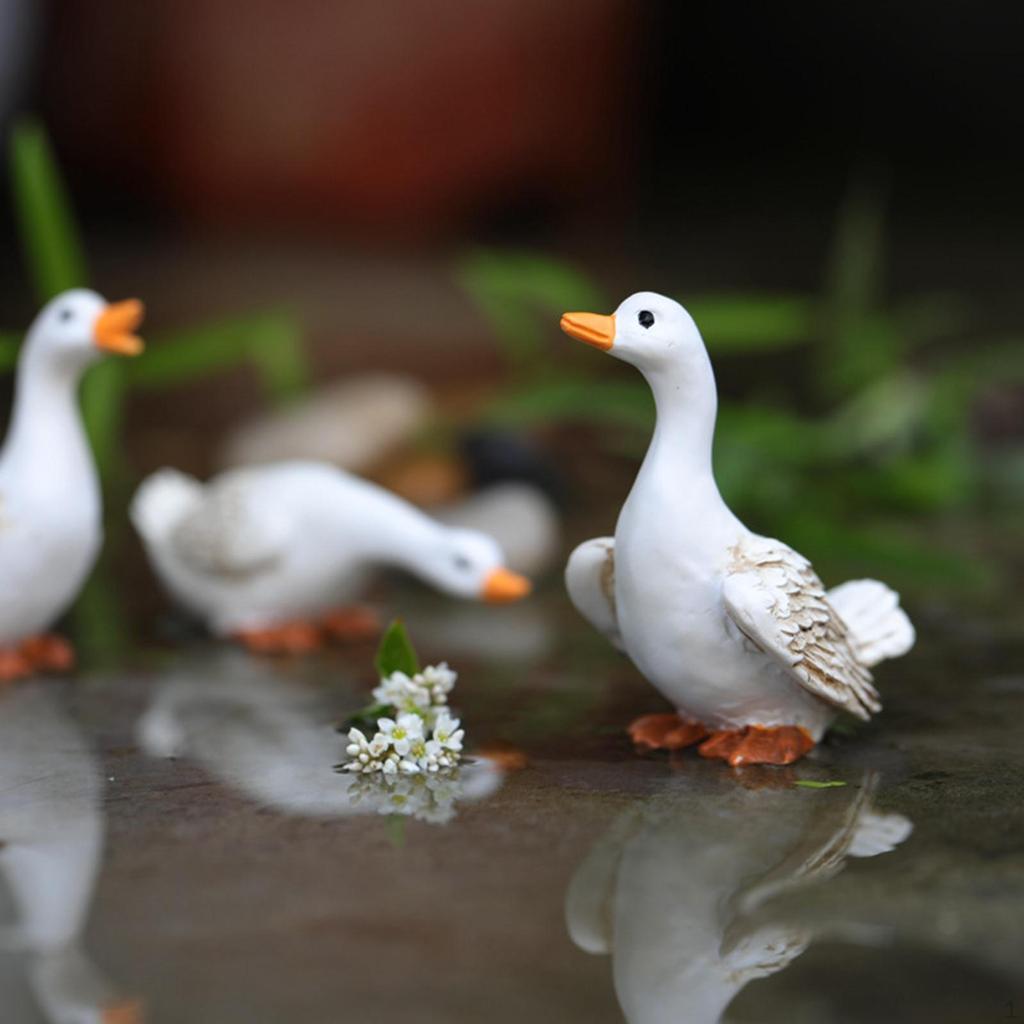 Cute Duck Resin Garden Statue Backyard Pond Ducks Decoration Crafts Animal Figurine Outdoor
