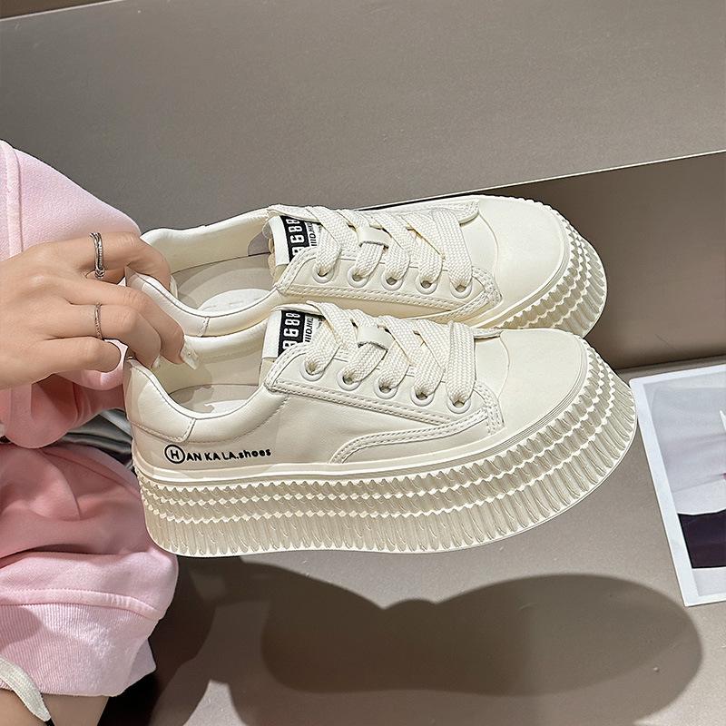 

2025 Ранняя весна Супермягкие кожаные белые кроссовки, увеличивающие рост - Корейский повседневный стиль 36 бежевый/белый