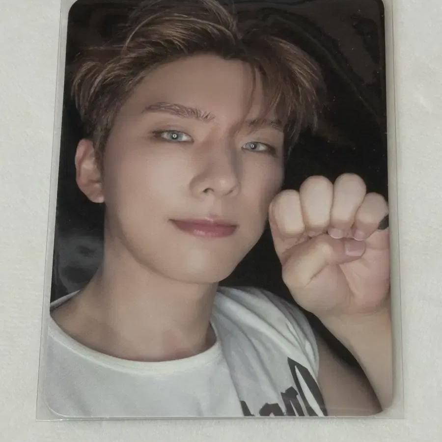 

Monsta X Monek Ki Kihyun Yugi Hyun The X The X Starship Square Фотокарточка Невыпущенная фотокарточка