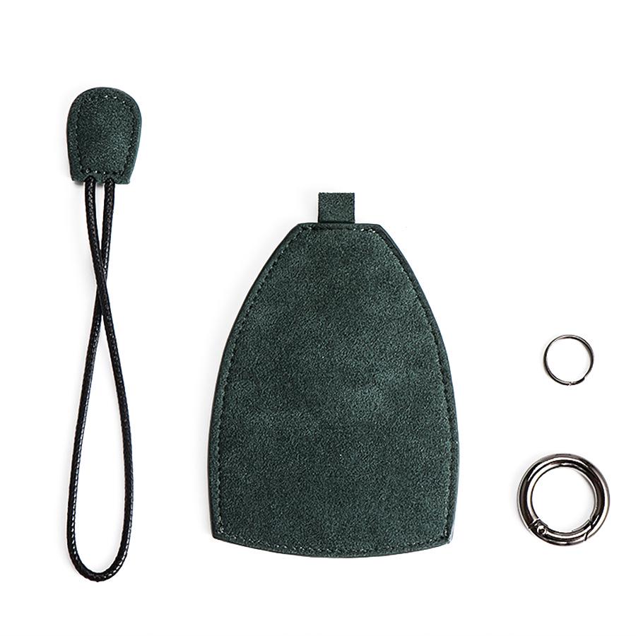 Universal Alcantara Car Key Bag for Men & Women, Compatible with Bentley, Hongqi, Lincoln – Fashionable Pull-Out Keychain.