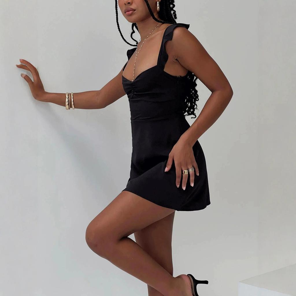 Pure desire style exquisite dress, high-end sense, strap backless design sense, waist and thin, sexy a-word suspender short skirt