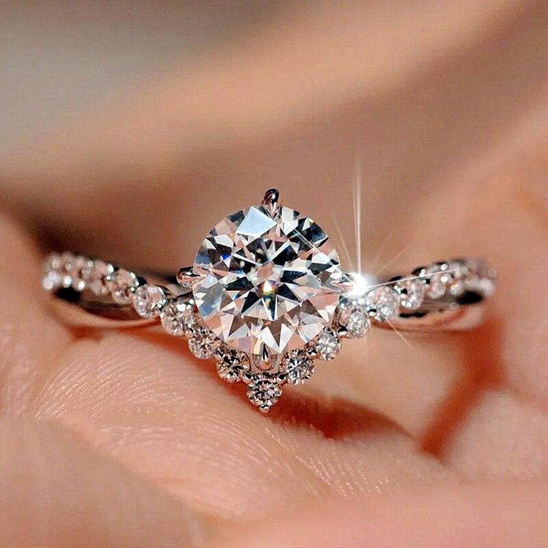 Huitan New Fashion Women Rings Wedding Bands Accessories Luxury Paved Brilliant Cubic Zirconia Crystal Rings Temperament Jewelry