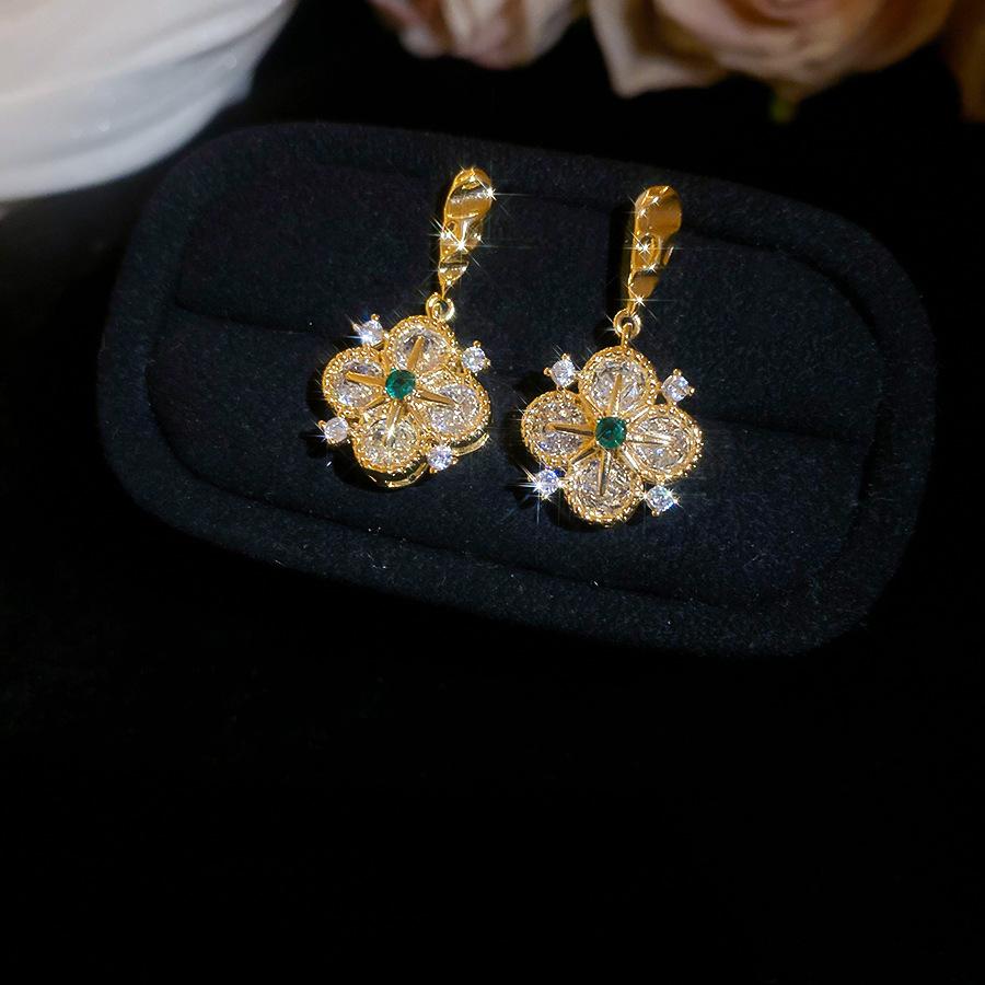 

Позолоченные серьги из циркония Клевер на удачу из золота 14 карат для женщин, модные, изысканные серьги-подвески, роскошный дизайнерский циркон