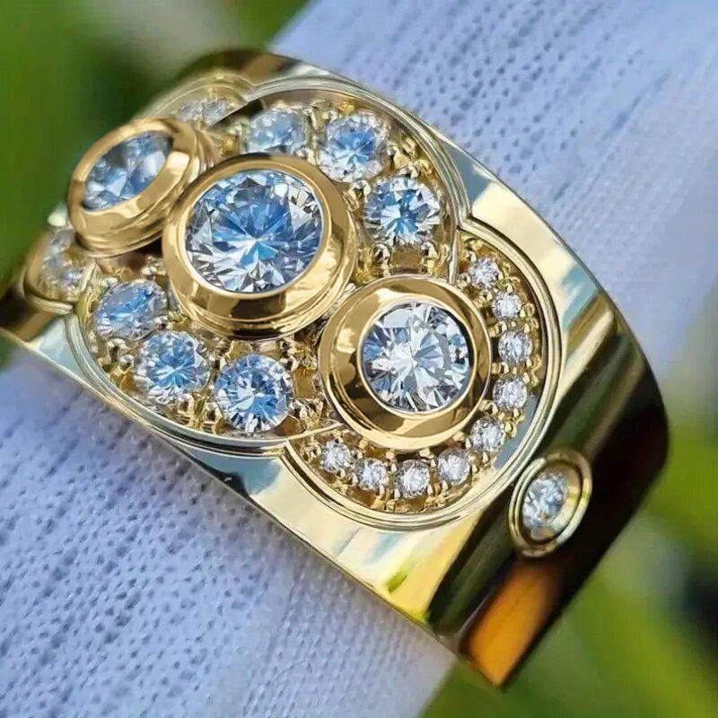 Luxury Trendy Gold Color Wedding Rings for Women Paved Brilliant Cubic Zirconia New Fashion Engagement Band Lady Jewelry