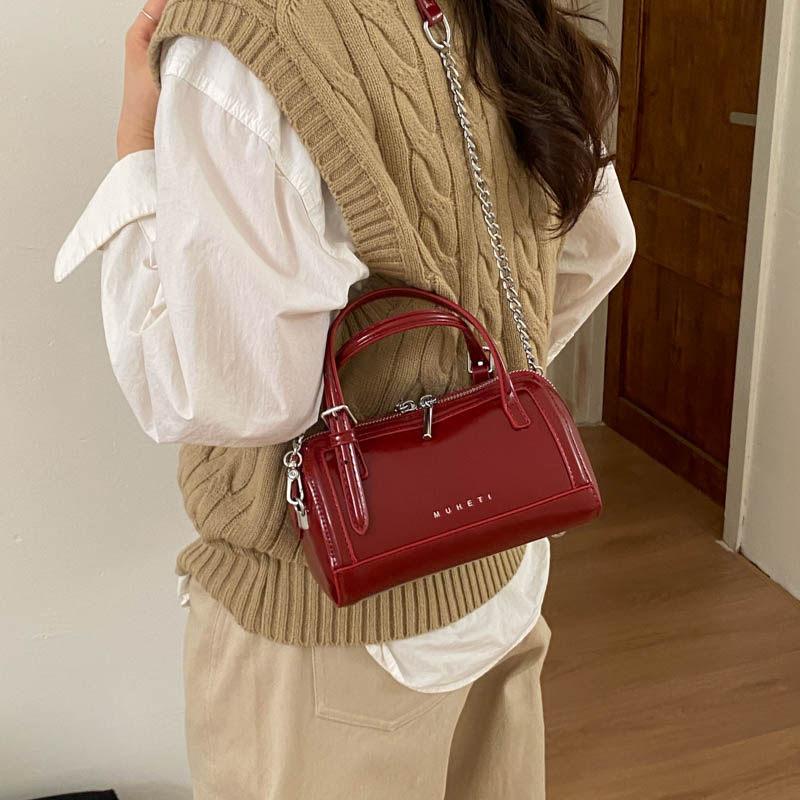 Retro Oil Wax Leather Handbags for Women 2026 New Commuting Mini Cylindrical Bags Simple Shopping Letter Crossbody Bag