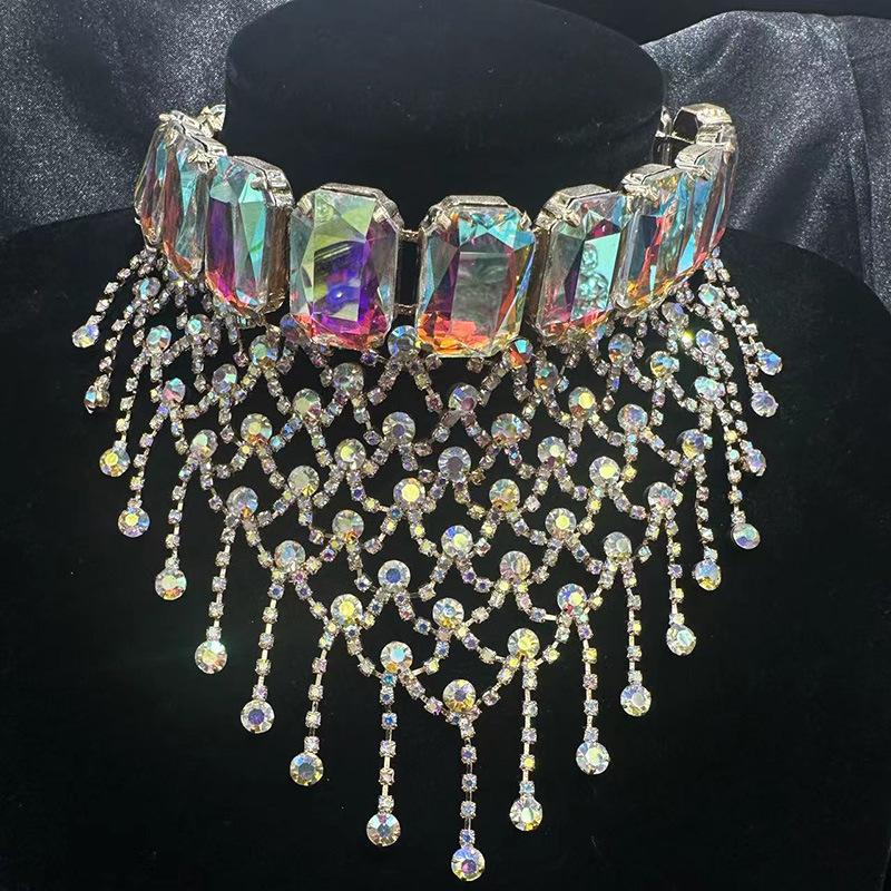 

Tooxika Преувеличенное сетчатое ожерелье с кисточкой из бриллиантов-вспышек, легкая роскошь, темперамент, стиль знаменитости, вечернее ожерелье, цепь-воротник, цепь для ключицы