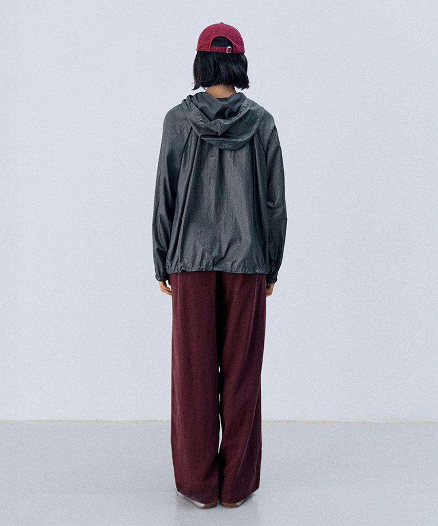 Monokeulom [Online Exclusive] Soap Anorak Blouse (Khaki)