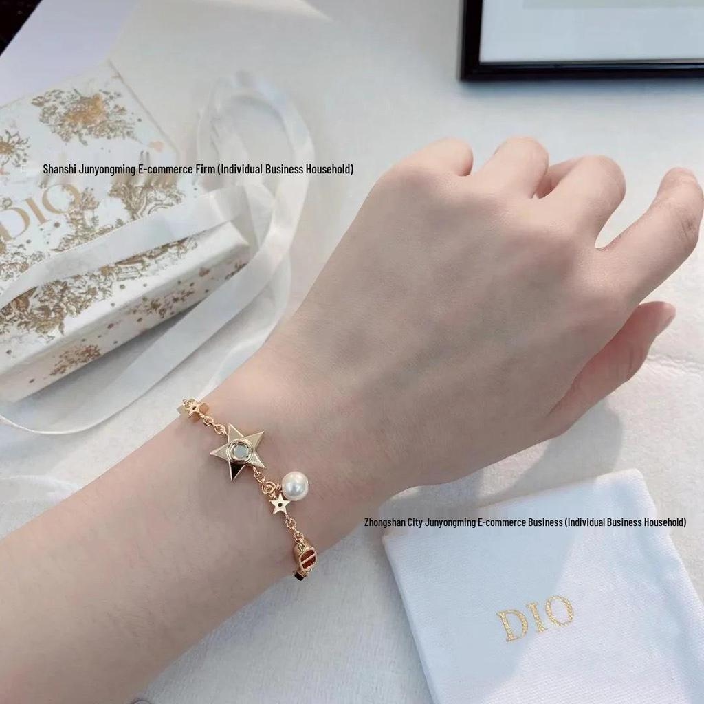 High-Quality Di Jia Letter Star Chain Tassel Pearl Bracelet - Women's Chic Fashion Jewelry
