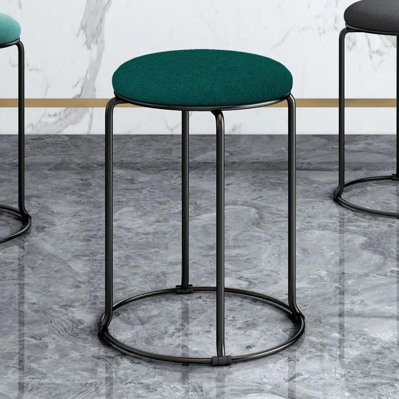 Nordischer kleiner Hocker, Internet Home Celebrity Creative Bank, leichter luxuriöser runder Hocker, moderner einfacher niedriger Hocker, weicher Sitz, Stacka