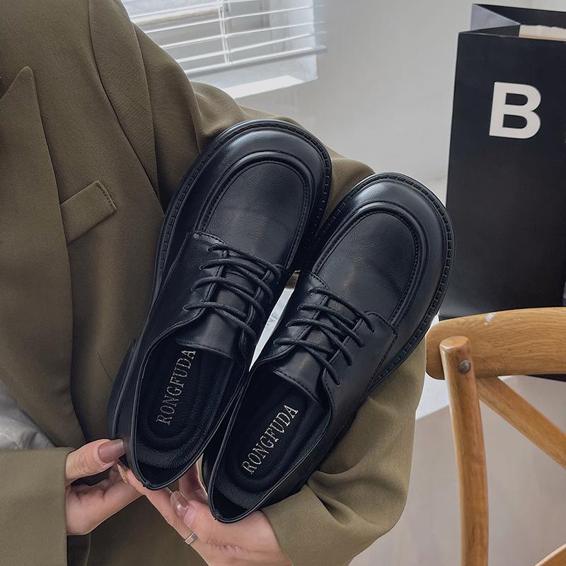 

White small leather shoes women s British style spring 2025 soft-soled lace-up single shoes student Oxford shoes 40