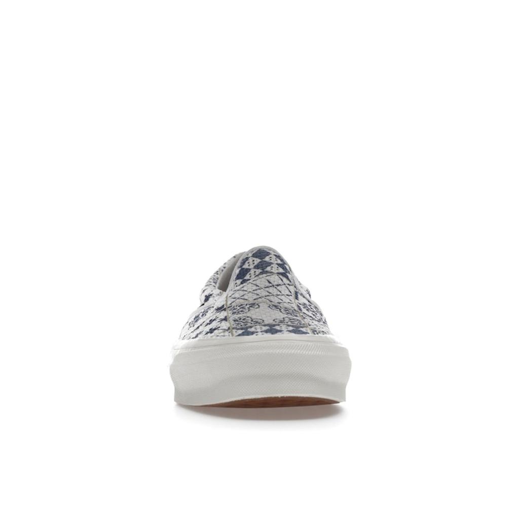 Vans Kith x OG Classic Slip-On LX Azulejo Tile Unisex Sneakers White VN0A32QNWHT