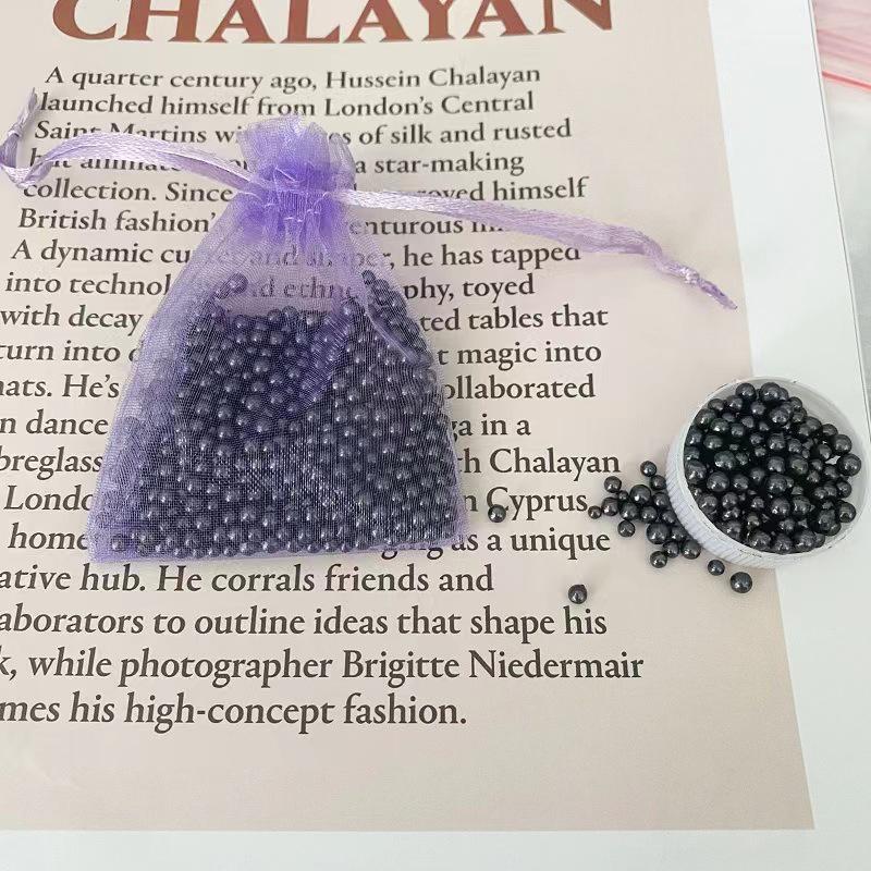 Kočičí stelivo s aktivním uhlím pro kontrolu zápachu, deodorizační perličky