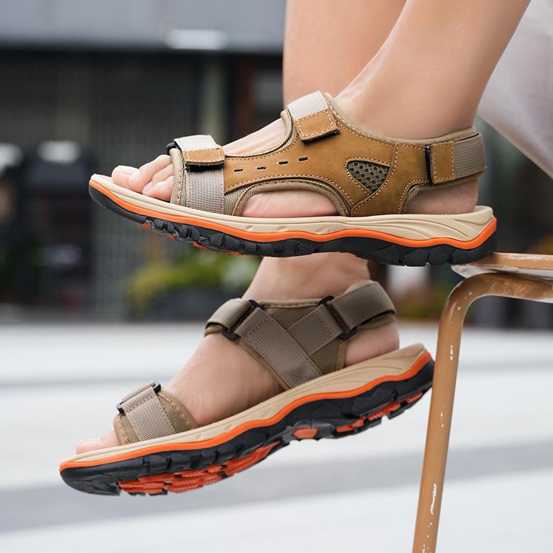 Summer new sandals men's outdoor travel beach shoes casual leather soft sole non-slip sandals