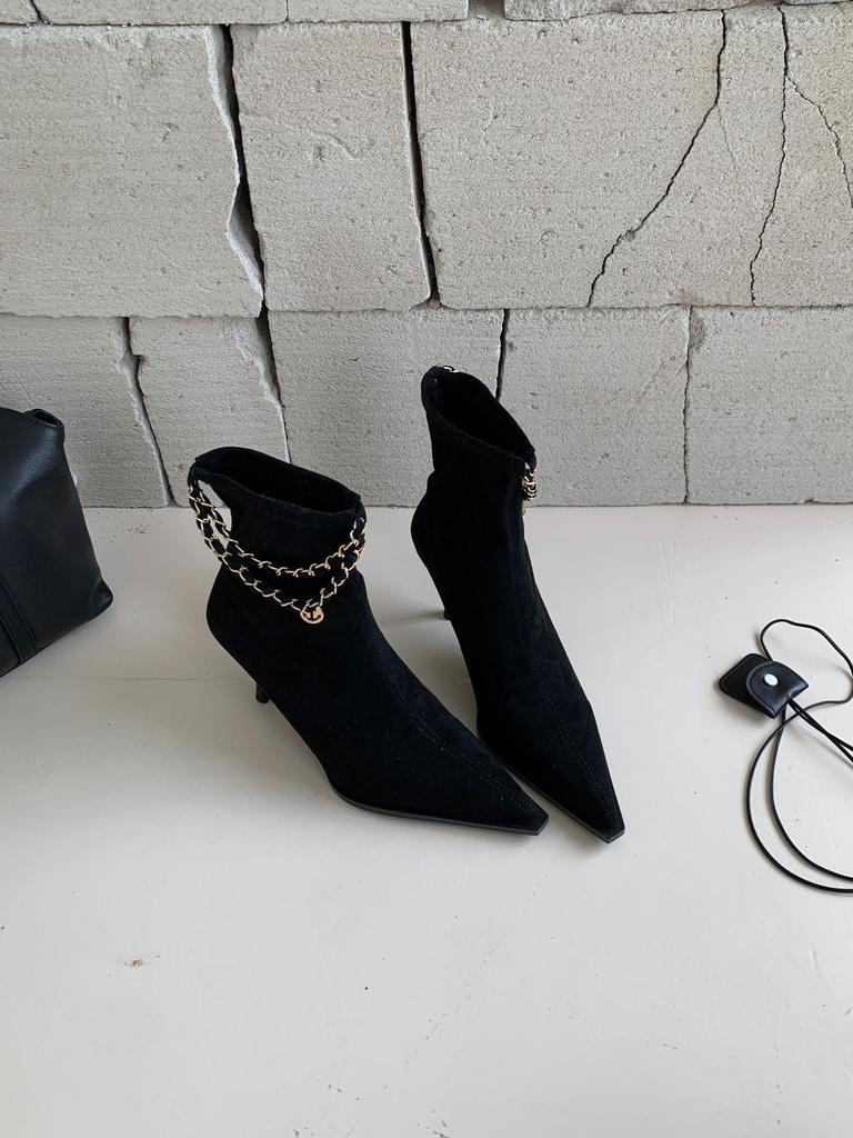 2025 new autumn and winter pointed-toed stiletto short boots women's suede thin boots rear zipper chain boots short boots