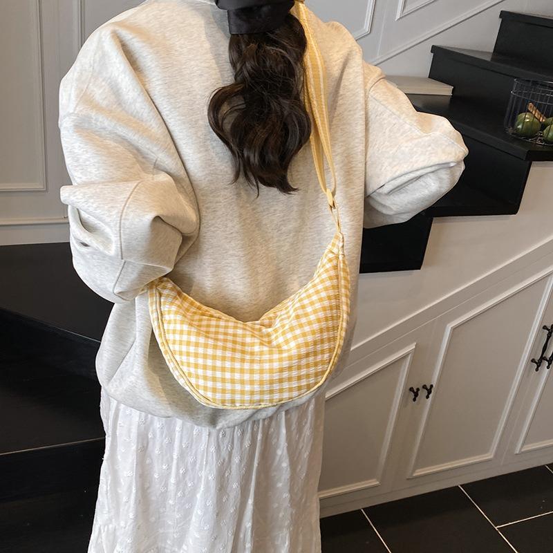 Niche Design Cloth Bag Women's New Fresh Plaid Shoulder Messenger Bag Casual Versatile Dumpling Bag