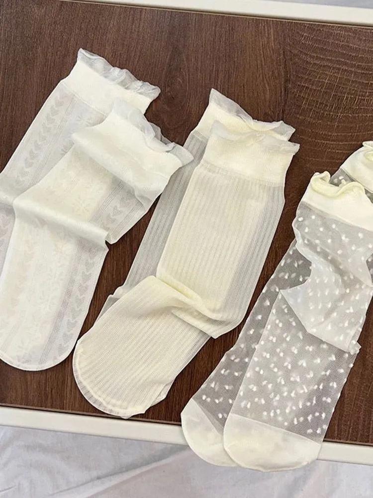 Breathable Summer Ice Silk Socks with Lace Trim Lightweight Soft Fabric Comfortable Fit Durable Design for Daily Wear