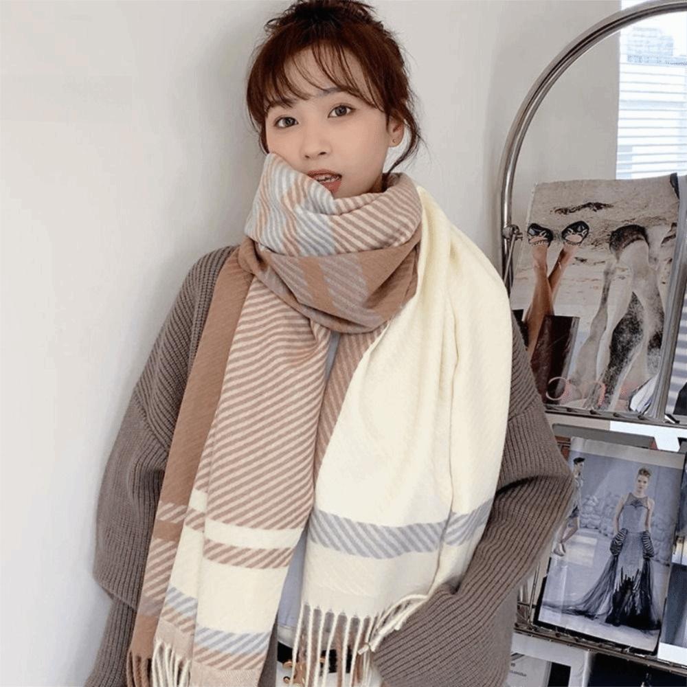 Elegant Women's Cashmere Scarf Korean Style Winter Neck Warmer Fashion Checkered Scarf Daily