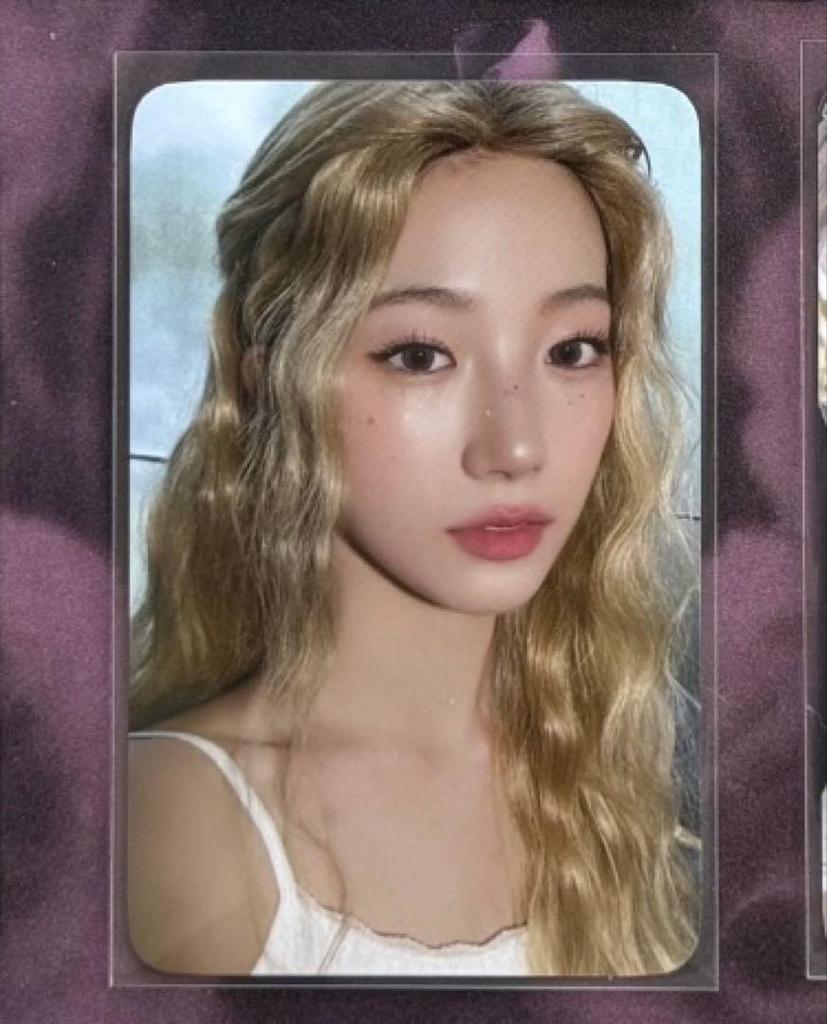 [USED] Luseraphim Kazuha HOT withmuu Pre-order Limited Trading Card