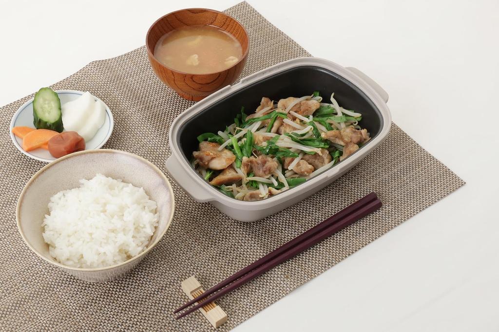 Ishigaki BAKE Ultimatives Mikrowellen-Kochgeschirr, Spülmaschinenfest, mit Rezept, Greige, 4621