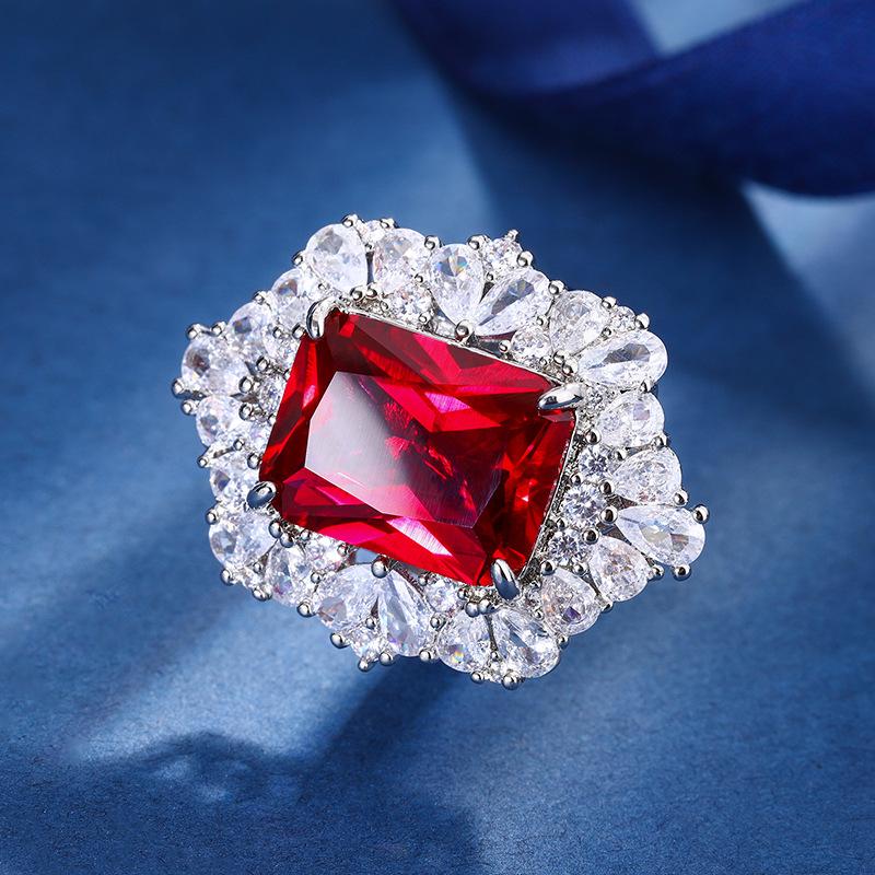 

Jewelry Copper Bottom Gold-Plated Simulation Red Corundum Retro High-End Square Suit Women 12 * 16
