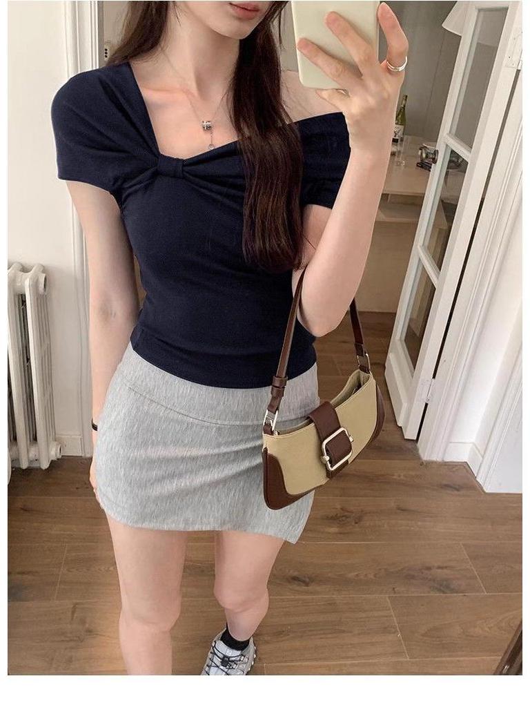 2025 Chic Off-Shoulder Short-Sleeve Women's Slim Top