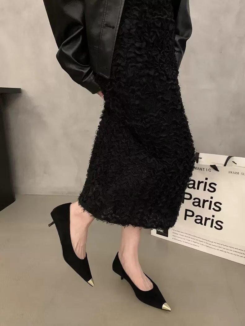 

Темпераментные туфли-лодочки на низком каблуке с острым носком и леопардовым принтом, женская обувь, новые весенние туфли под юбку 39 чёрный