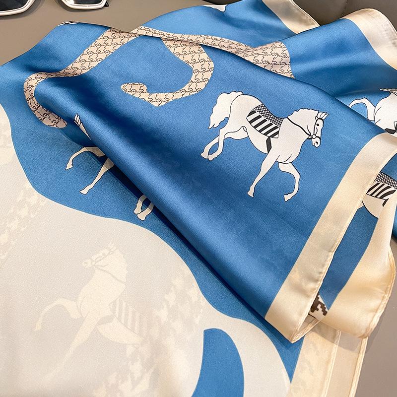 Eșarfă de Gât Mătăsă Imitată Satin Moale Primăvară/Vară 2024 Nou Retro Wrap de Casă pentru Femei 90*90cm Eșarfă Pătrată Imprimată