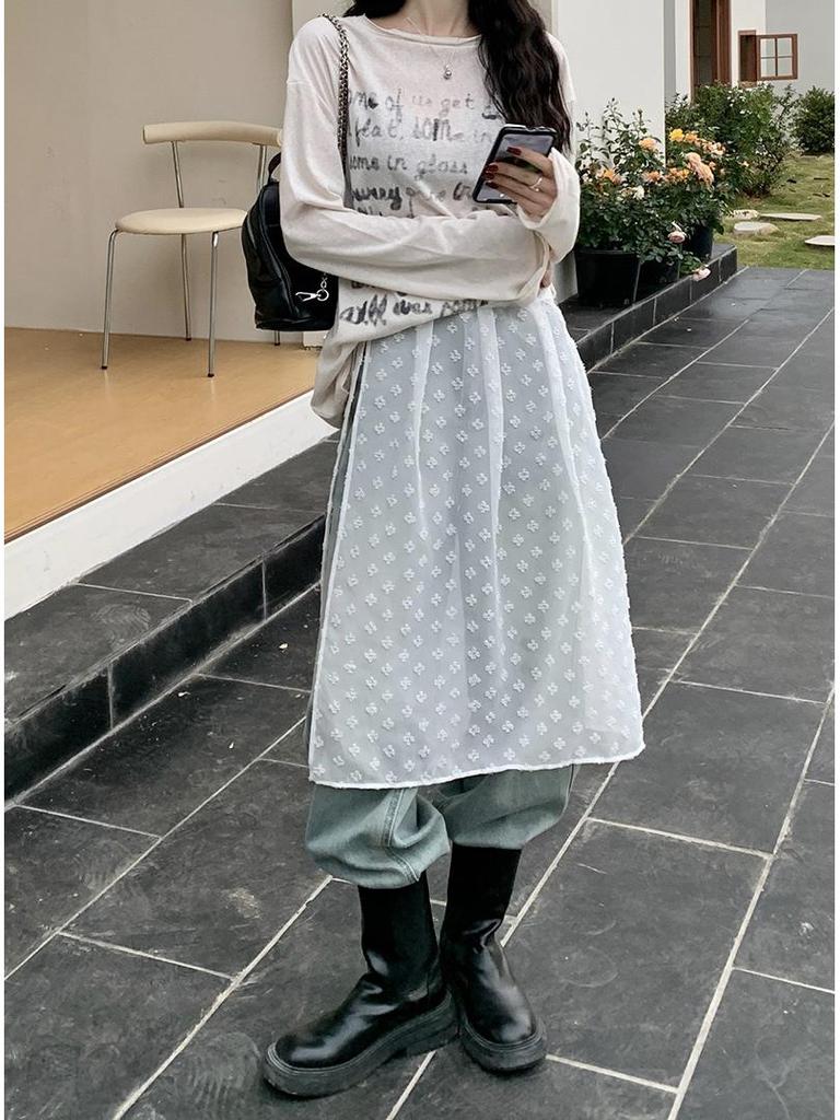 Gładka Przezroczysta Warstwowa Spódnica Midi z Wysokim Stanem, Wiązana i z Koronkowymi Detalami