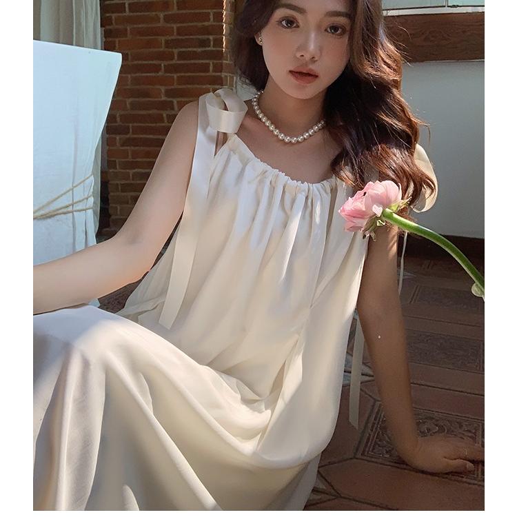 Dámské letní sladké bílé midi šaty podvazkové šaty sváteční letní šaty