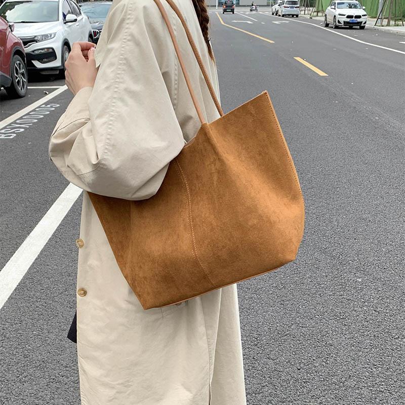 Frosted Retro Bag Women's Large Capacity 2025 New Autumn and Winter Versatile Single Shoulder Mother and Child Bag Commuter Tote Bag