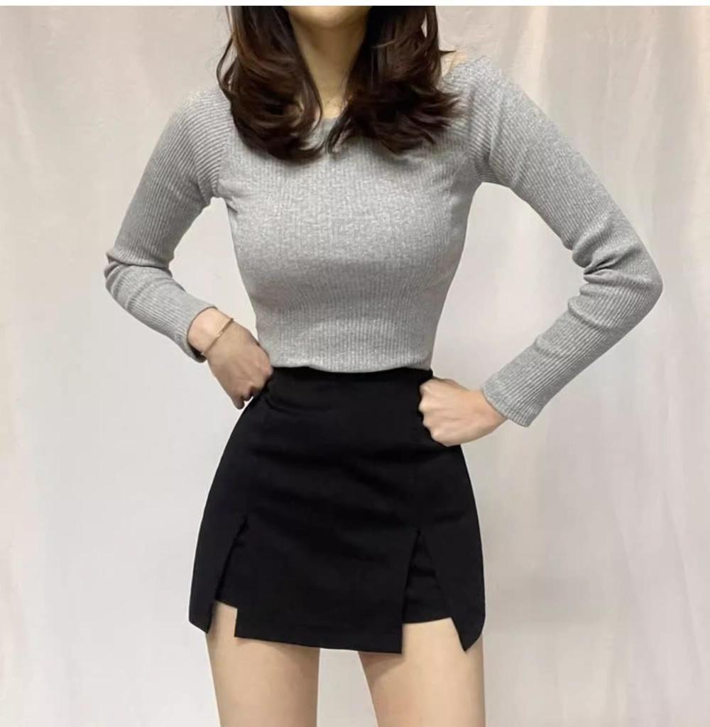 Schwarze knielange Rockhose für Damen - Sommerliche schlankmachende High-Waist-Rockshorts mit Schlitz