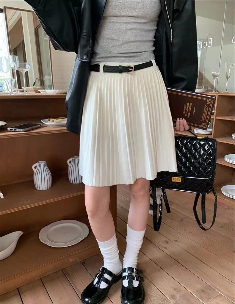 Highly Recommended: High-Waisted Soft Knit A-Line Pleated Skirt for Women - Autumn/Winter Korean Style, Solid Color, Five-Point Length