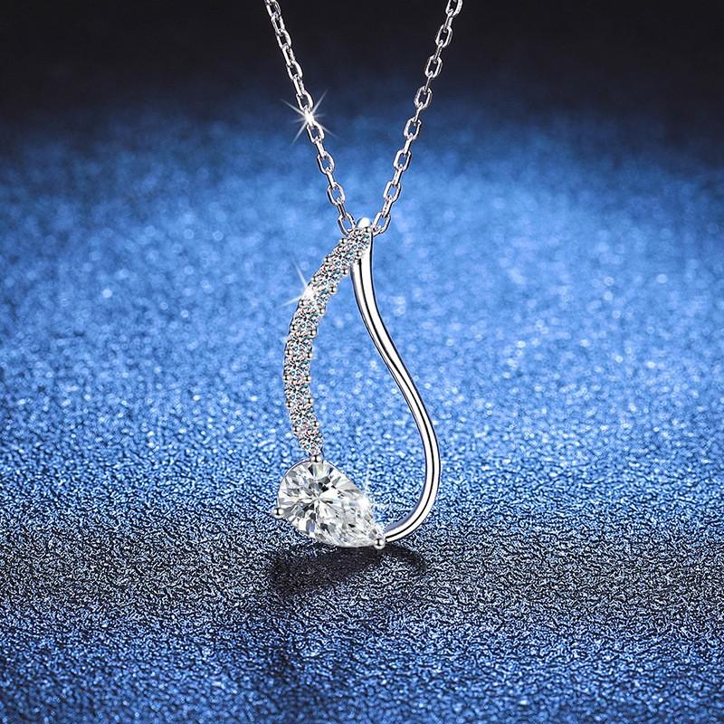 Pendant Necklace Women 1ct D Color Moissanite Irregular Waterdrop Shape Fashion Commute Style