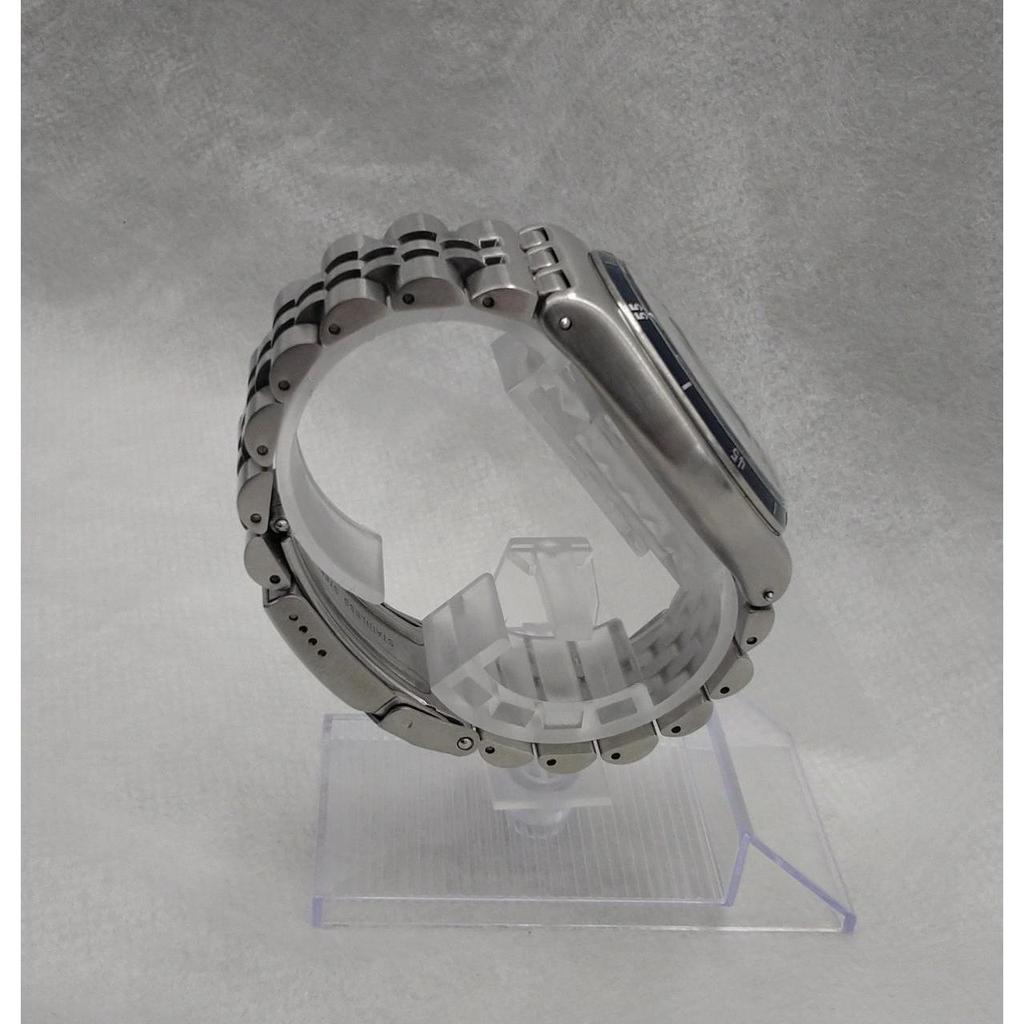 Used SWATCH YWS402G Quartz Watch