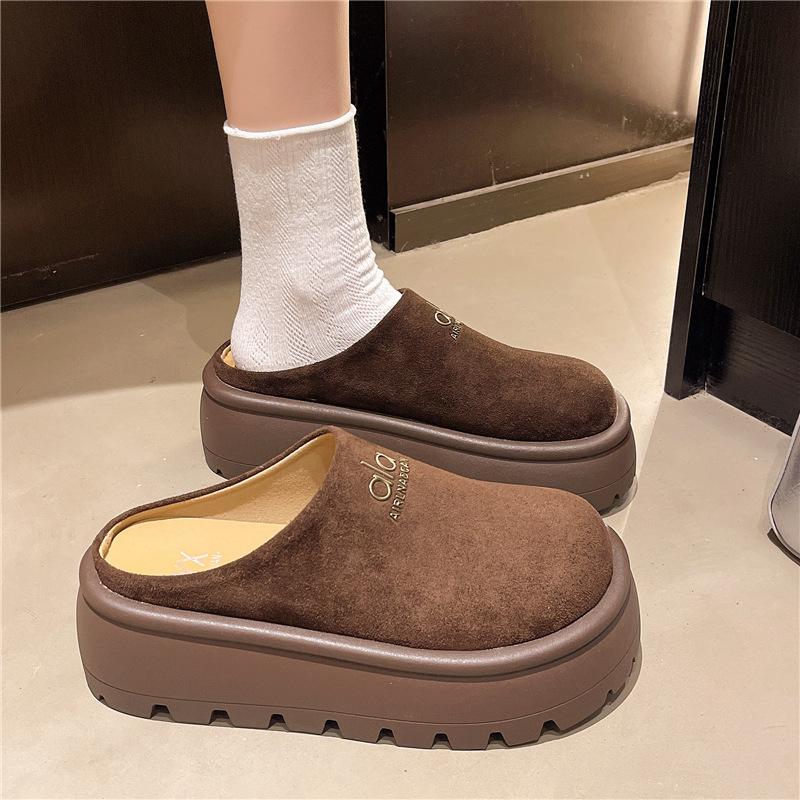 Retro Small Mori Fashion Slippers Women's Wear 2025 Spring New Muffin Thick-bottomed Bag Head Half Slippers Tide