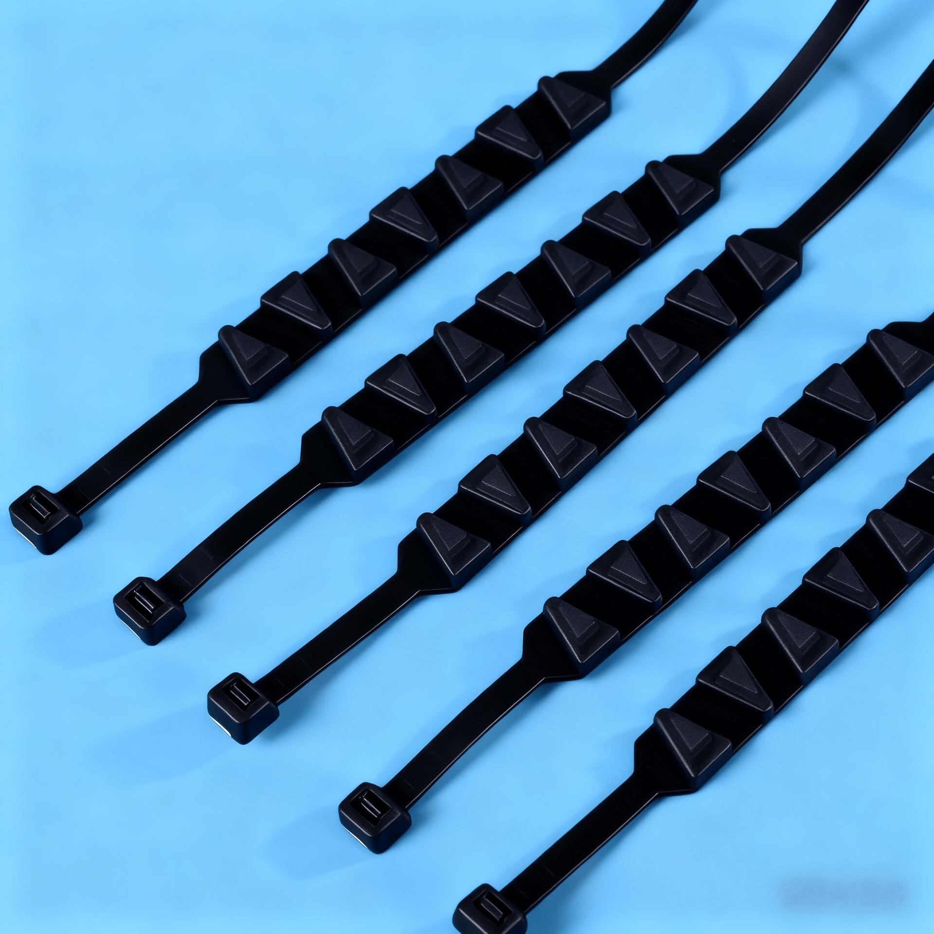 Electric Vehicle All-Weather Tire Chains for 2 & 3-Wheelers: Universal Fit, Anti-Skid, Wear-Resistant. 38 cm Anti-Skid Strap