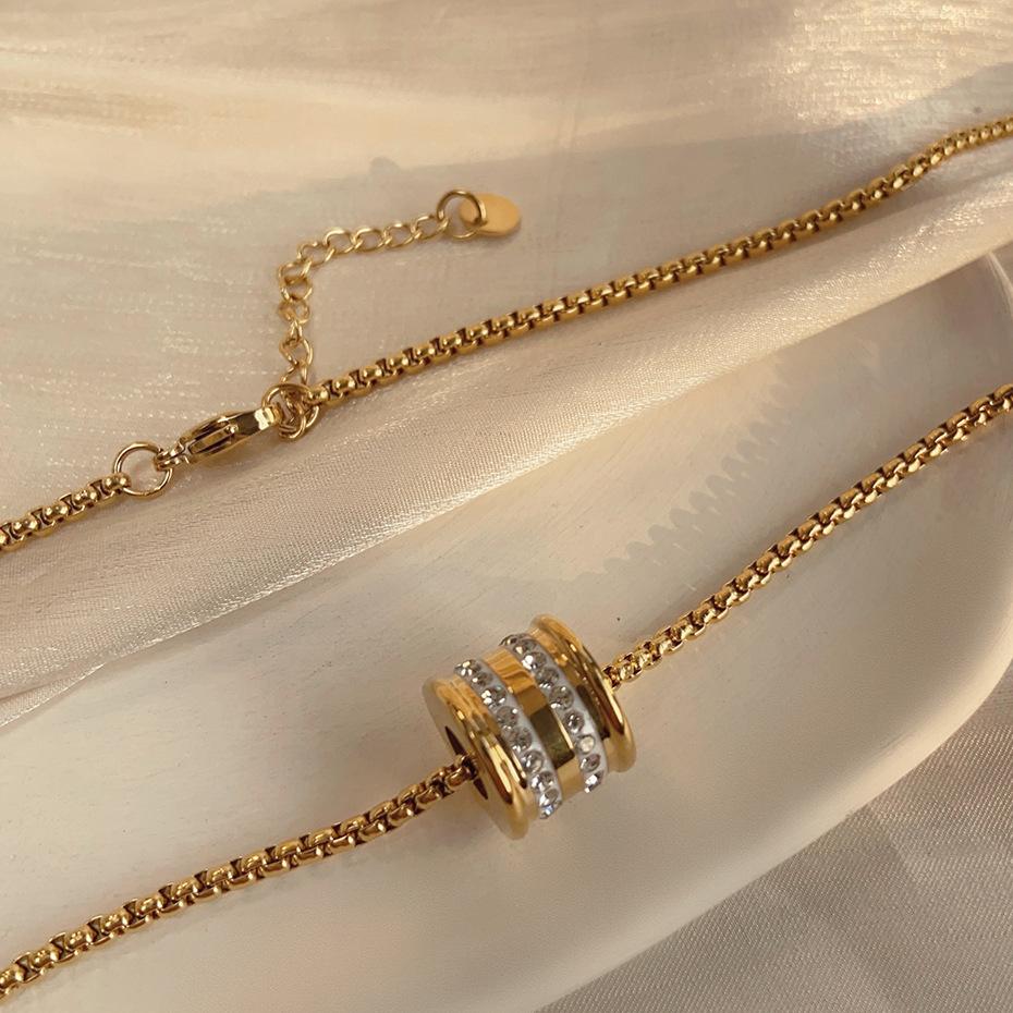 Leichter Luxus Temperament Zirkon Schmale Taille Halskette Titanstahl 18K Gold Vakuum Beschichtung Halskette Verblasst Nicht Weiblich