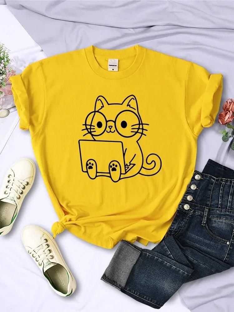 Careful Study Of Work Cat Sketches Unisex T-shirt Personality Trend Casual Tee Clothing Street Creative Tops Female Short Sleeve