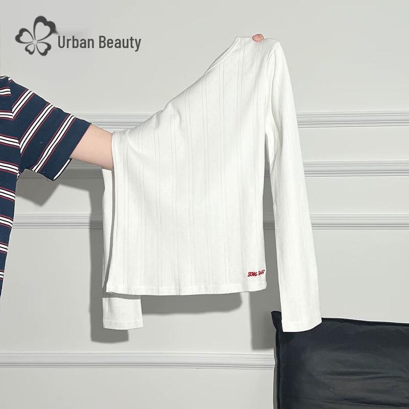 Urban Beauty Women's Long-Sleeve Crew Neck T-Shirt