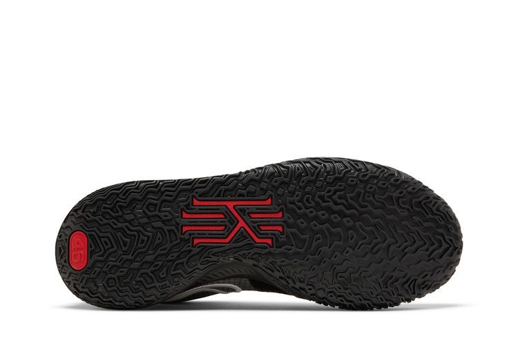 Nike Kyrie Low 4 EP 'Bred'