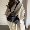 Personalized handbag winter new bag women's fashion simple armpit bag casual shoulder bag
