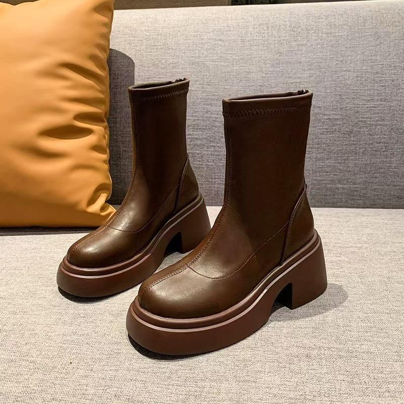 

Мартинсы на высокой толстой подошве, детские новые весенне-осенние одинарные ботинки, короткие ботильоны на высоком каблуке, женские корейские маленькие ботильоны 40 коричневый