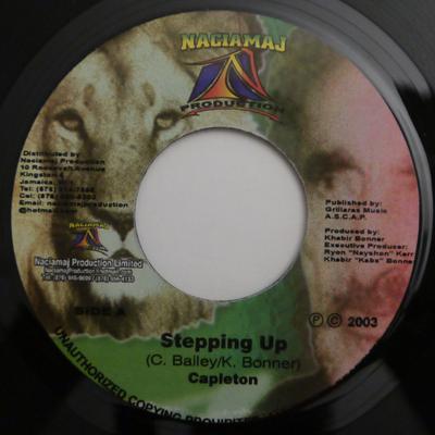 7inch Record CAPLETON / U.T. RAS - Stepping Up / Jam Down Rock NONE Naciamaj Produc 2003 Jamaica Reggae, Ska & Dub Used